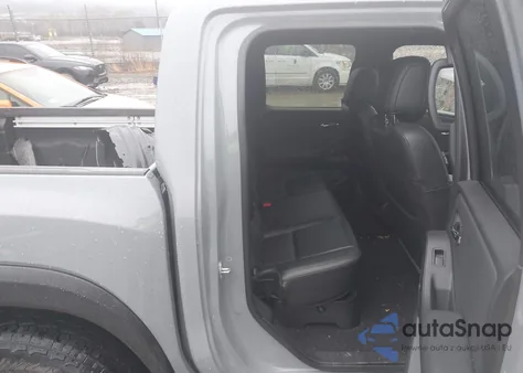 2022 Nissan Frontier z USA, uszkodzony, nr VIN 1N6ED1EK2NN659635